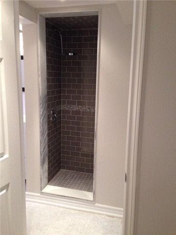 Unit Bsmt — 17 Elder St, Toronto - Bathurst Manor image-0-2