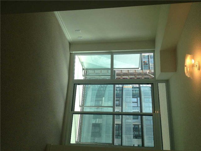 3508 - 19 Grand Trunk Cres, Toronto, M5J3A3 | Image 2