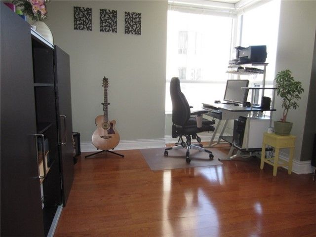 512 - 5 Northtown Way, Toronto, M2N7A1 | Image 3