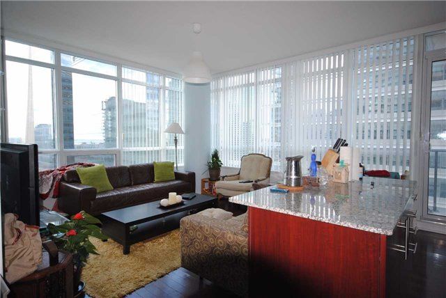 2205 - 65 Bremner Blvd, Toronto, M5J0A7 | Image 2