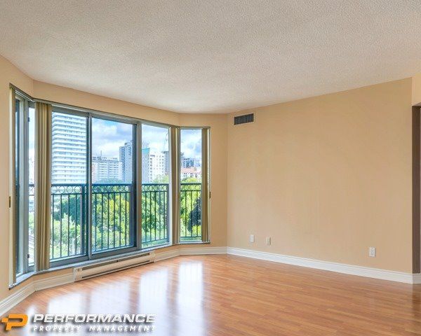 604 - 97 Lawton Blvd, Toronto, M4V1Z6 | Image 2