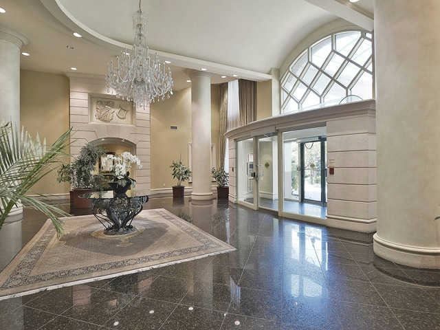 116 - 23 Lorraine Dr, Toronto, M2N6Z6 | Image 3