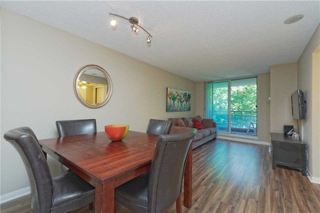 203 - 398 Eglinton Ave E, Toronto, M4P3H8 | Image 3