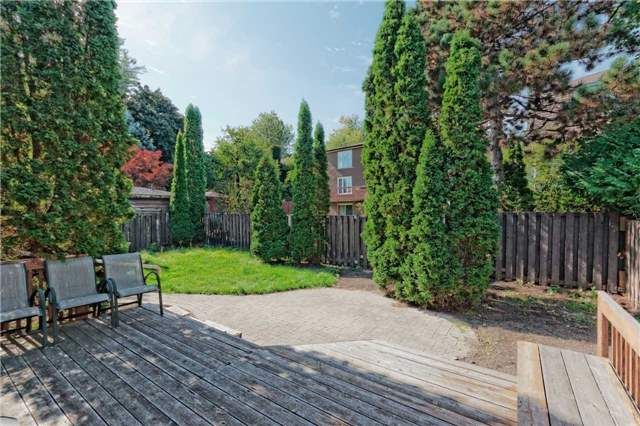 70 Mossgrove Tr, Toronto, M2L2W3 | Image 3