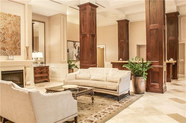 222 - 38 William Carson Cres, Toronto, M2P2H2 | Image 3