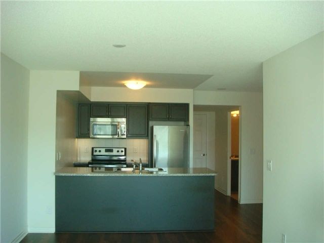 2115 - 19 Grand Trunk Cres, Toronto, M5J3A3 | Image 2