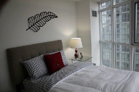 Room2