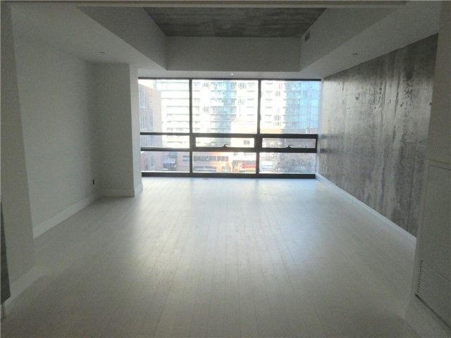 501 - 224 King St W, Toronto, M5H0A6 | Image 2