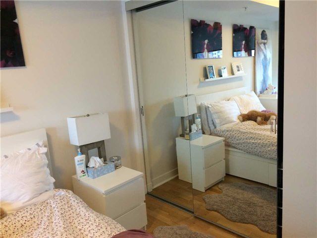 Room1