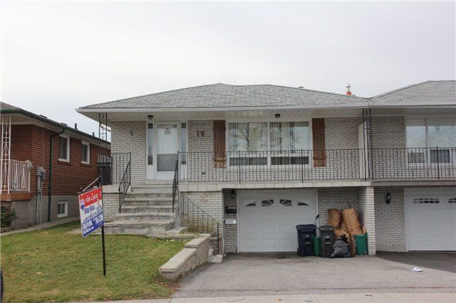Main - 10 Clipper Rd, Toronto, M2J4C9 | Image 2