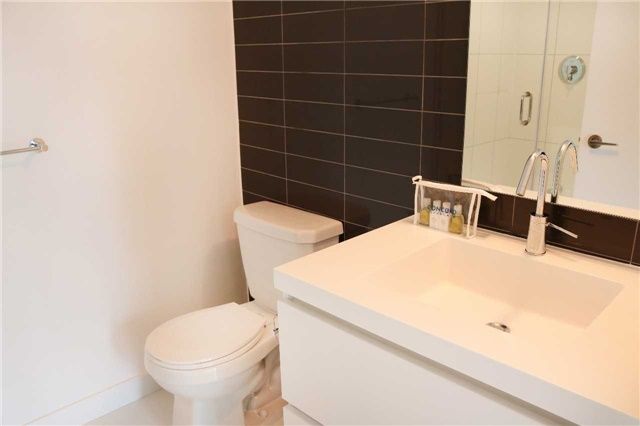 1501 - 85 Queens Wharf Rd, Toronto, M5V0J9 | Image 3