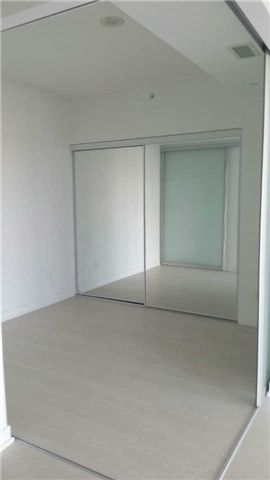 2201 - 20 Bruyeres Mews, Toronto, M5V0G8 | Image 3