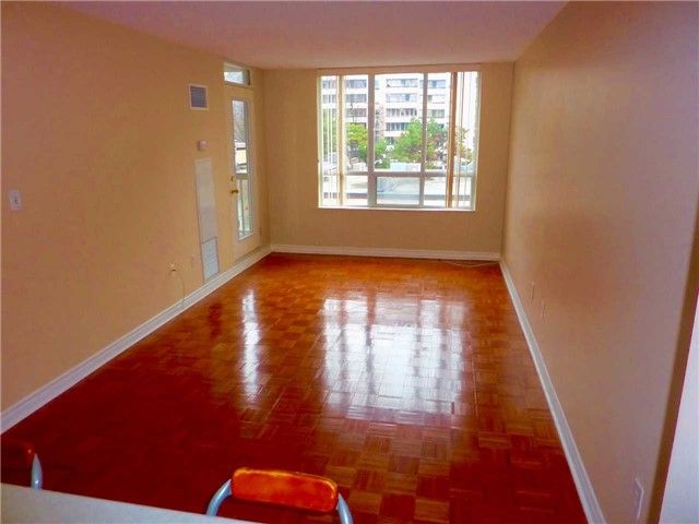 Room2