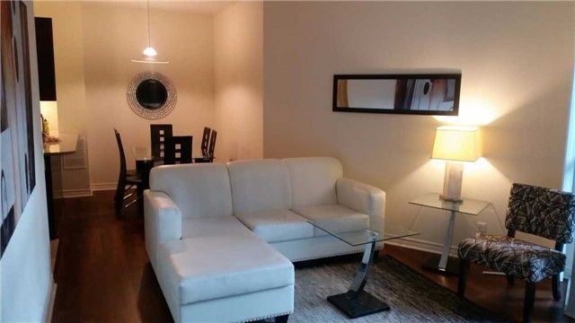 201 - 19 Grand Trunk Cres, Toronto, M5J3A3 | Image 2