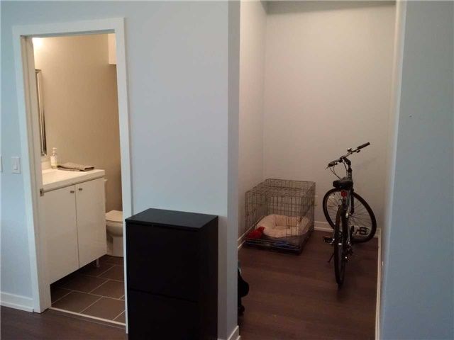 Room1