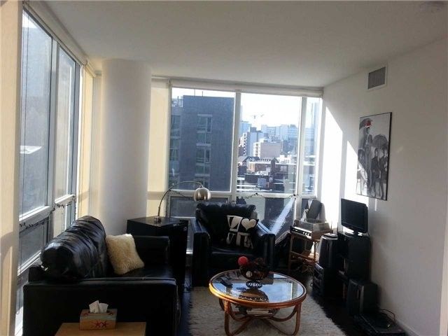 Room1