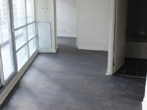 705 - 15 Bruyeres Mews, Toronto, M5V 1B7 | Image 3