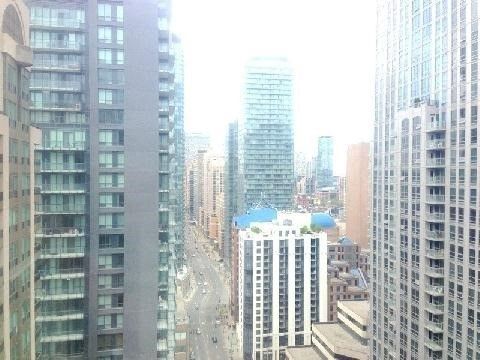 2108 - 736 Bay St, Toronto, M5G1N6 | Image 2