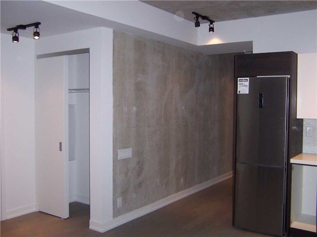 Room2