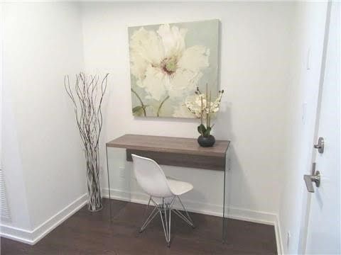 1901 - 20 Bruyeres Mews, Toronto, M5V0G8 | Image 2