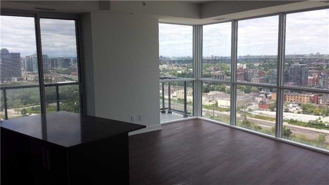 2902 - 20 Bruyeres Mews, Toronto, M5V0G8 | Image 2