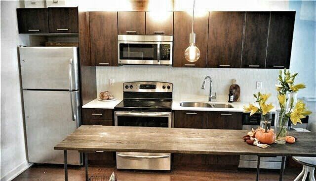 219 - 20 Bruyeres Mews, Toronto, M5V | Image 3