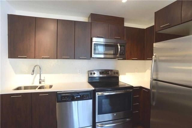 203 - 20 Bruyeres Mews, Toronto, M5V 0G8 | Image 2