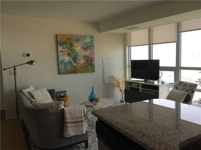 3702 - 19 Grand Trunk Cres, Toronto, M5J 3A3 | Image 3