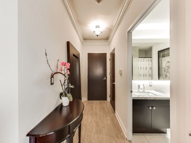 Lph 29 - 1 Shaw St, Toronto, M6K0A1 | Image 3