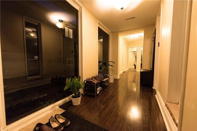 143 Silas Hill Dr, Toronto, M2J2X8 | Image 3