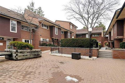 Townhouse sold at 35-10 Esterbrooke Avenue, Toronto, Don Valley Village, M2J2C2 - MLS: C3474097