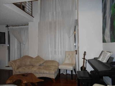 Unit 306 — 80 Cumberland St, Toronto - Annex image-0-1