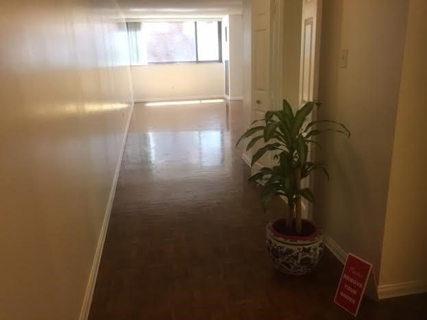 201 - 15 Mcmurrich St, Toronto, M5R3M6 | Image 2