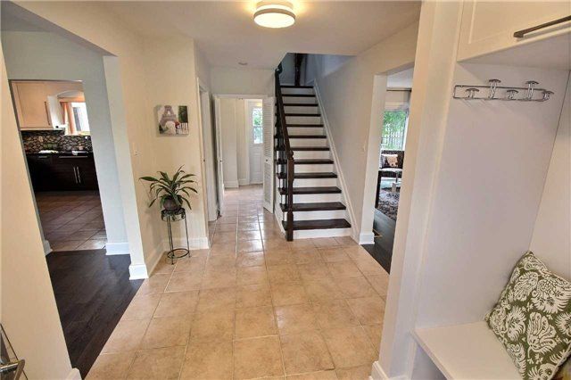 80 Kingslake Rd, Toronto, M2J3E5 | Image 2