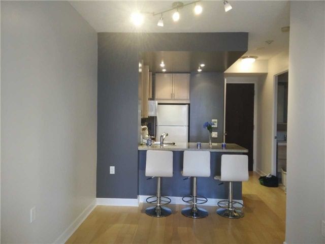 1603 - 85 Bloor St E, Toronto, M4W3Y1 | Image 3