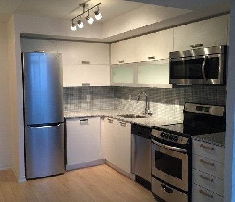 1916E - 36 Lisgar St, Toronto, M6J3G2 | Image 3