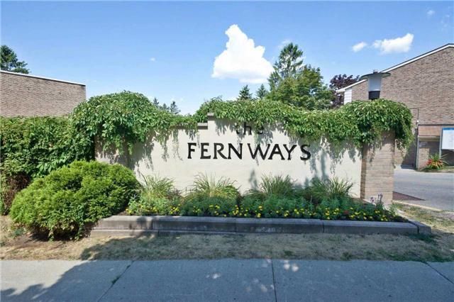 11 Sand Fernway Frwy, Toronto, M2J 4N7 | Image 2