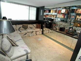 Room2