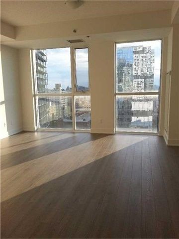 1610 - 310 Richmond St W, Toronto, M5V1X2 | Image 2