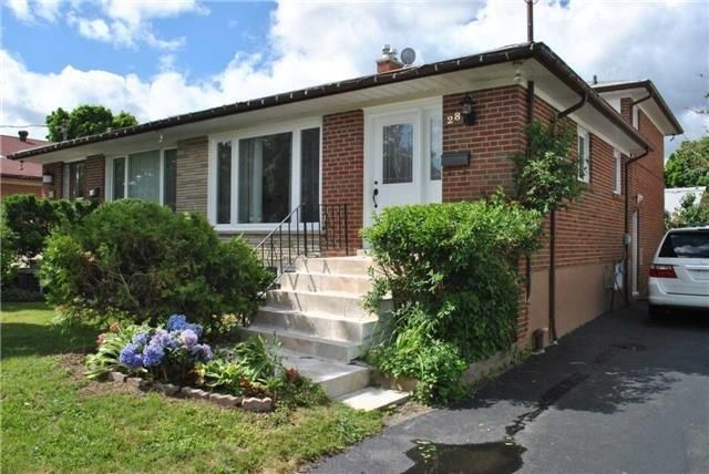 Bsmt - 28 Roywood Dr, Toronto, M3A2C6 | Image 2