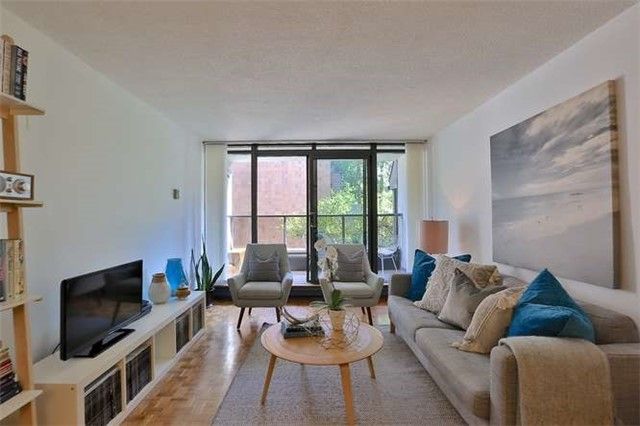 203 - 40 Oaklands Ave, Toronto, M4V2Z3 | Image 3