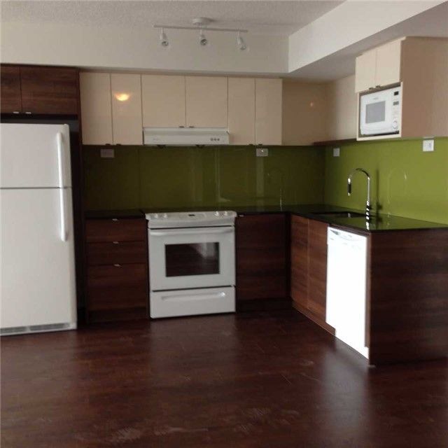 2003 - 72 Esther Shiner Blvd, Toronto, M2K2X9 | Image 2