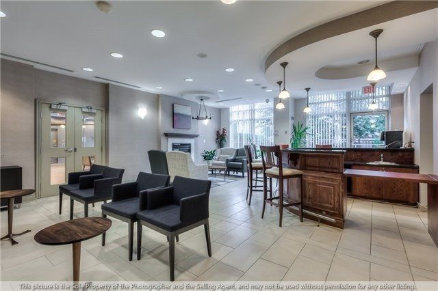 703 - 19 Barberry Pl, Toronto, M2K3E3 | Image 3