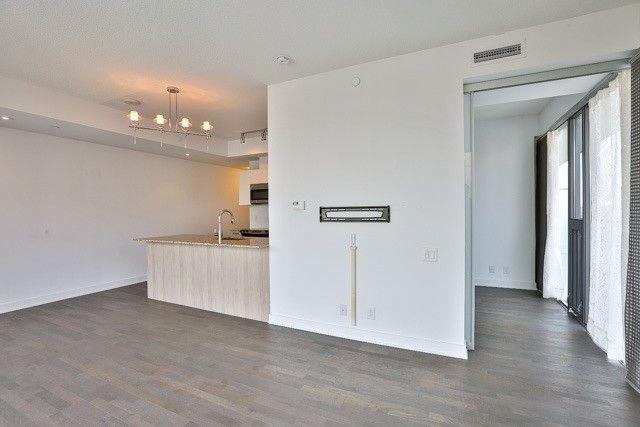 1106 - 1815 Yonge St, Toronto, M4T 2A4 | Image 3
