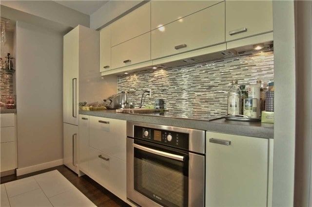 1802 - 397 Front St W, Toronto, M5V3S1 | Image 2