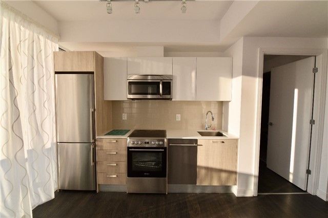 4103 - 42 Charles St E, Toronto, M4Y1T4 | Image 2