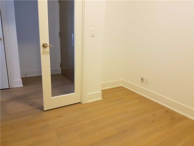 Room1