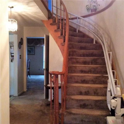 43 Edgar Woods Road, Toronto, Ontario image-0-1