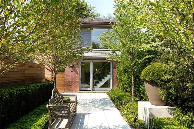 400 - 78 Roxborough St E, Toronto, M4W 1V8 | Image 2