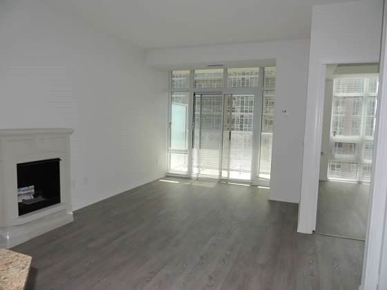 Room1